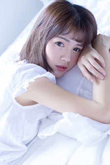 重生废材执纨